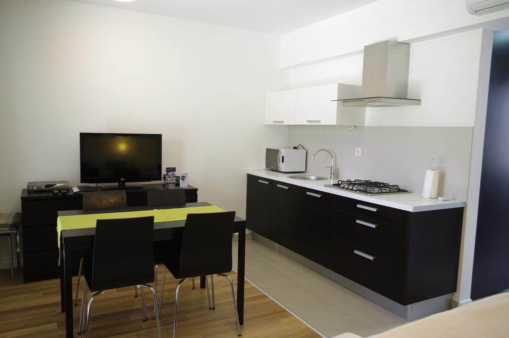 Apartments Santis10 Baska  Bagian luar foto