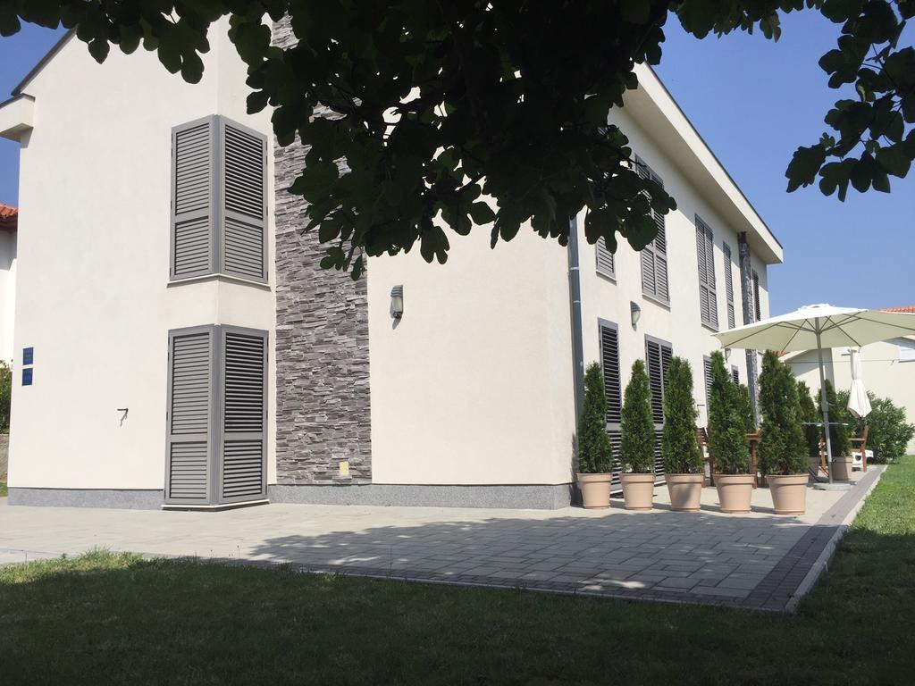 Apartments Santis10 Baska  Bagian luar foto